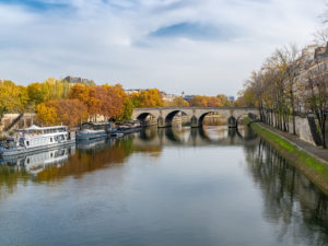 Stroll 10 Ile Saint Louis and Pont Marie